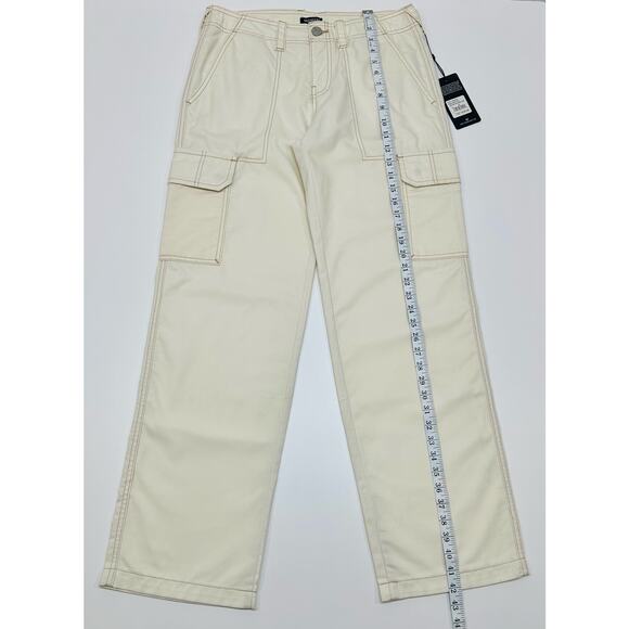 True Religion Ivory Cargo Pants Women’s Size 27 NWT - Picture 7 of 10